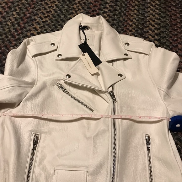 Christmas gift alert!! NWT white biker style faux leather jacket - Picture 13 of 15